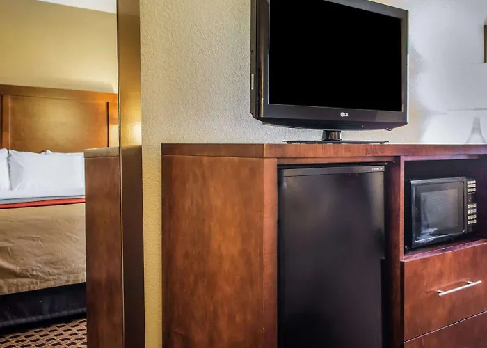 Inn Comfort West I-80